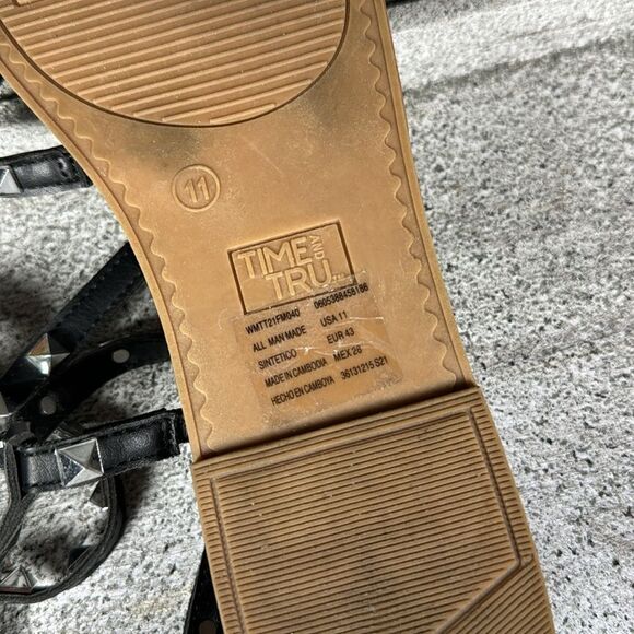 Time and Tru Women'sBlack Studded Gladiator Sandals - Picture 7 of 7